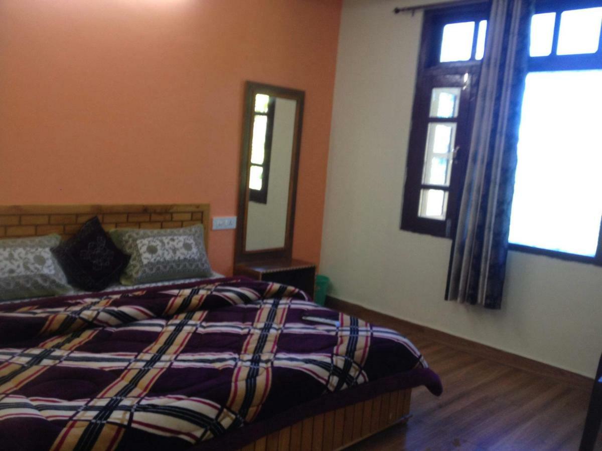 Peaceful Retreat Home Stay, Dalhousie Exterior photo